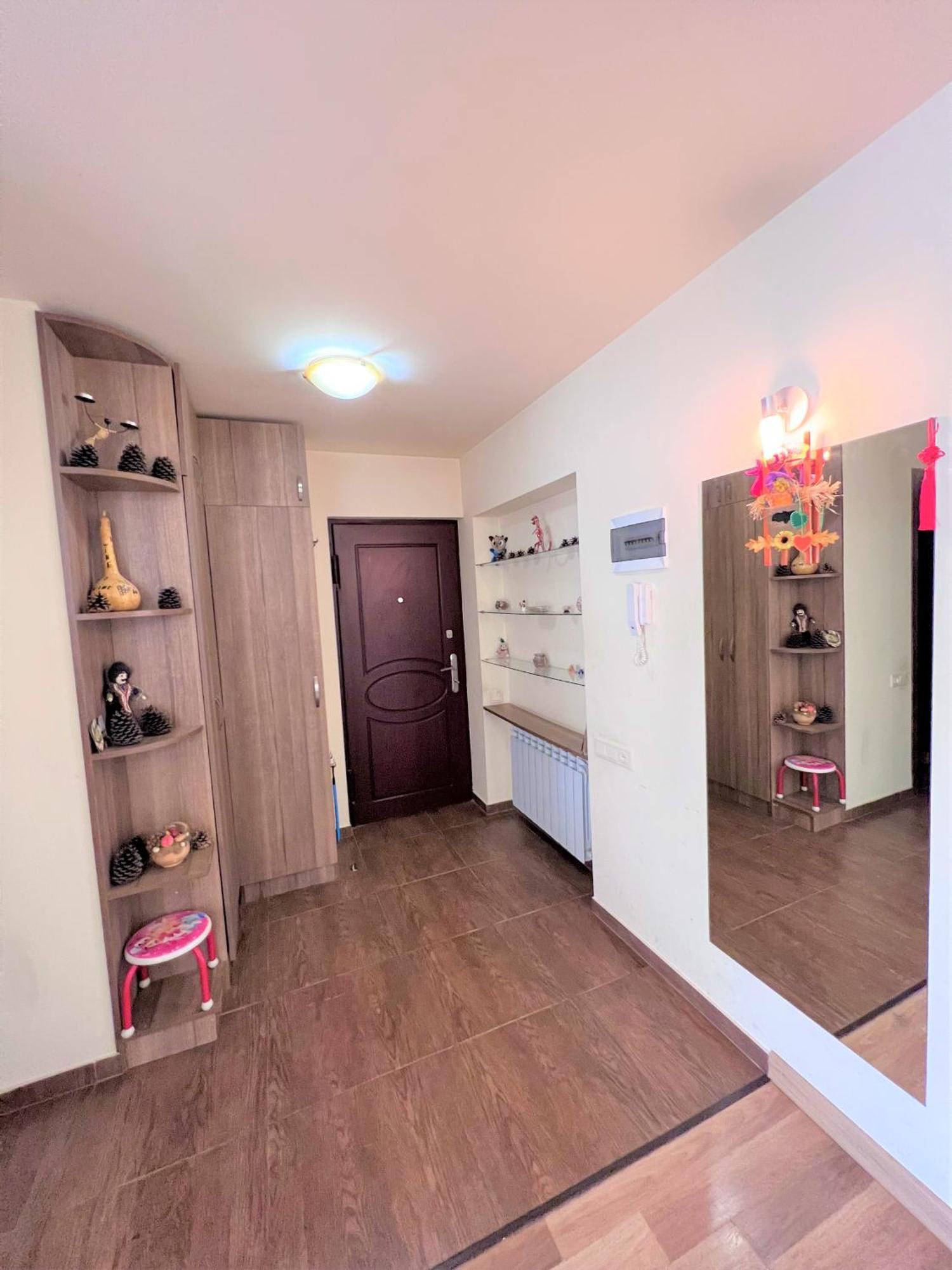 Vernisaj Apt At Republic Square & Ruben Tours Jereván Kültér fotó