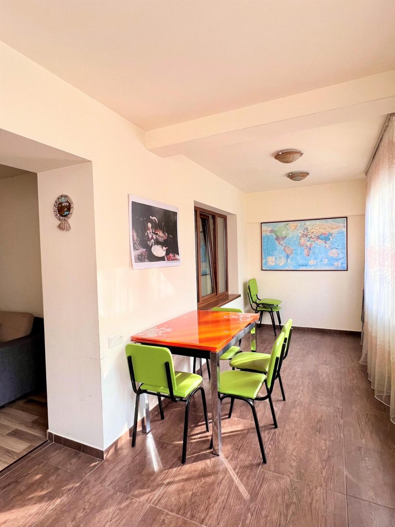 Vernisaj Apt At Republic Square & Ruben Tours Jereván Kültér fotó